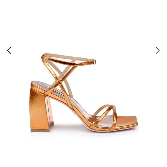 Badgley Mischka Ivanka Strappy Metallic Block Heel 5.5 Women’s - Picture 3 of 6